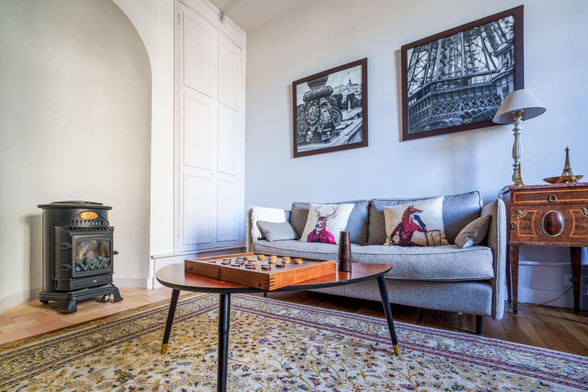 Appartement Raffine Vue Cathedrale, Jardin, Wifi Тур Экстерьер фото