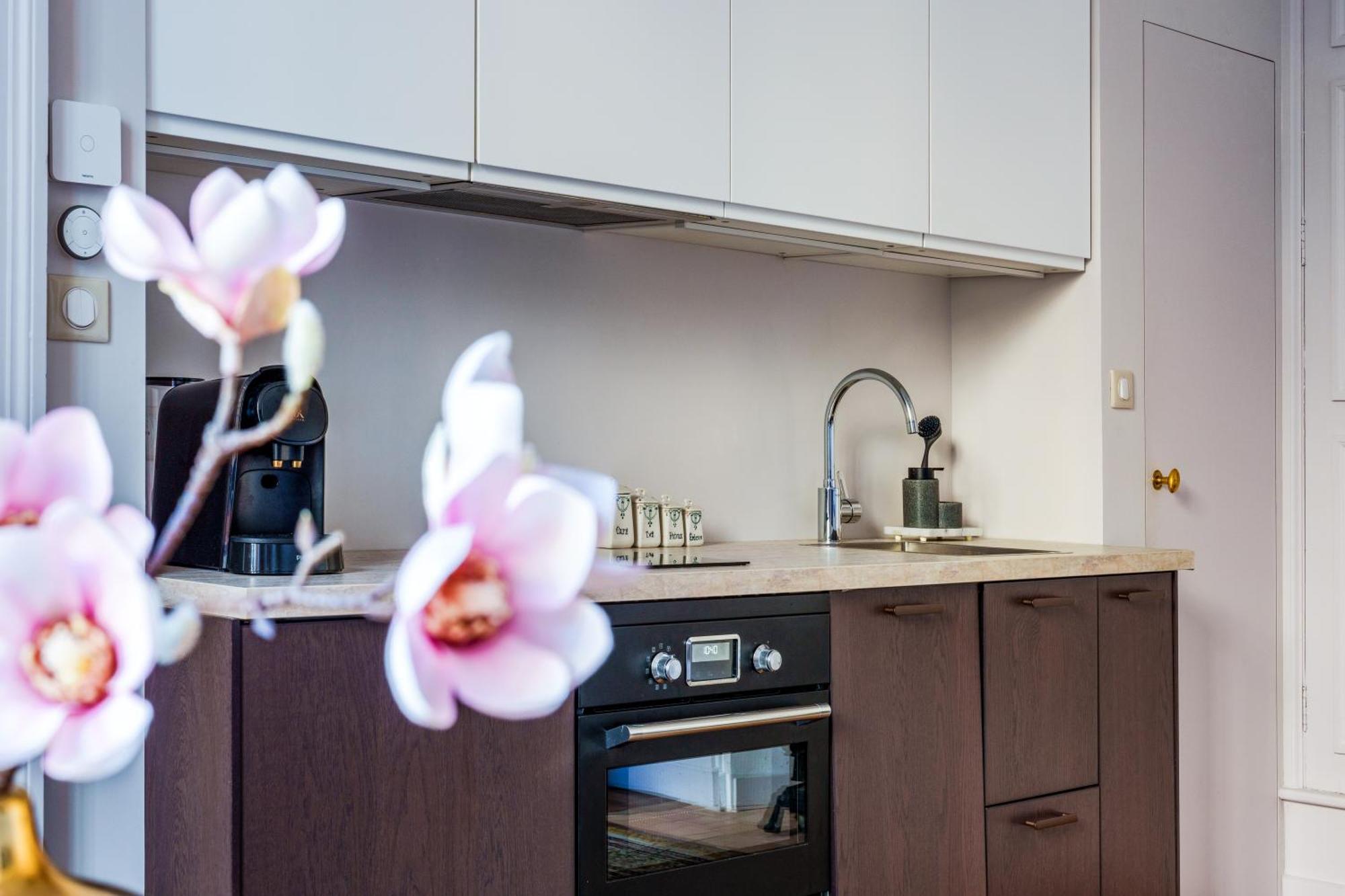 Appartement Raffine Vue Cathedrale, Jardin, Wifi Тур Экстерьер фото